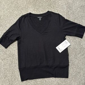 Athleta NWT Step Forward Sweatshirt Tee